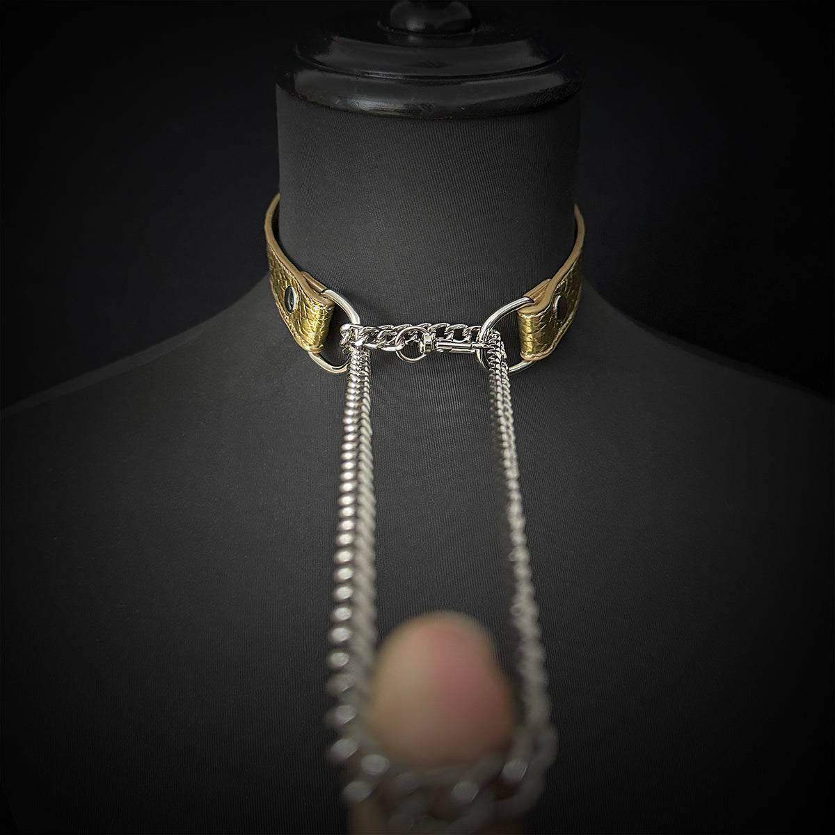 Daluse Crushed Black Gold Leather Collar Single Titanium Steel Chain Versatile Fashion Choker Necklace