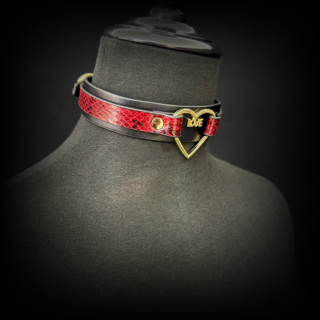 Daluse Gold Heart Ring Red Black Snake Pattern Double Leather Choker Collar Necklace