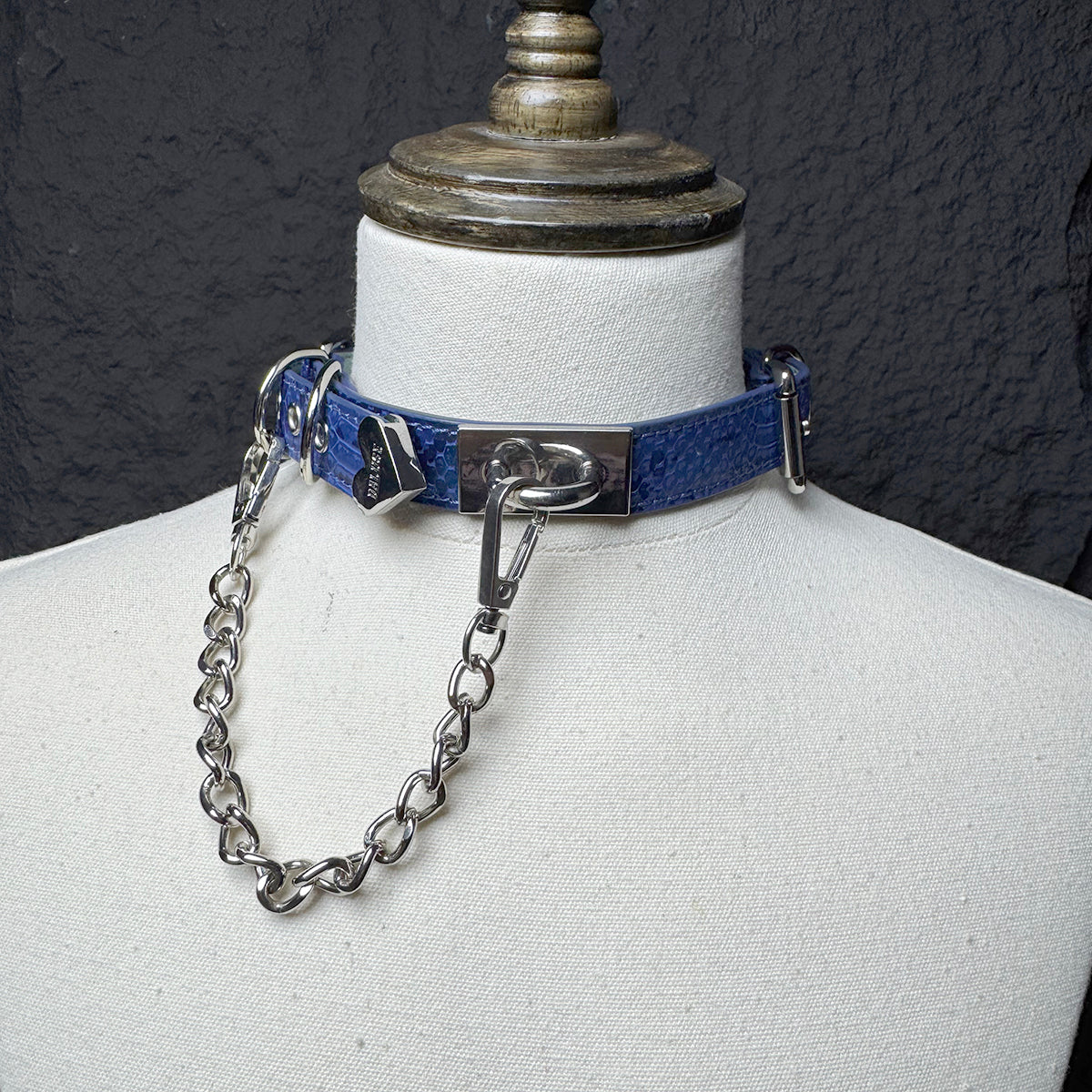 Daluse Snake Pattern Leather Silver Chain Adjustable Choker Necklace Collar