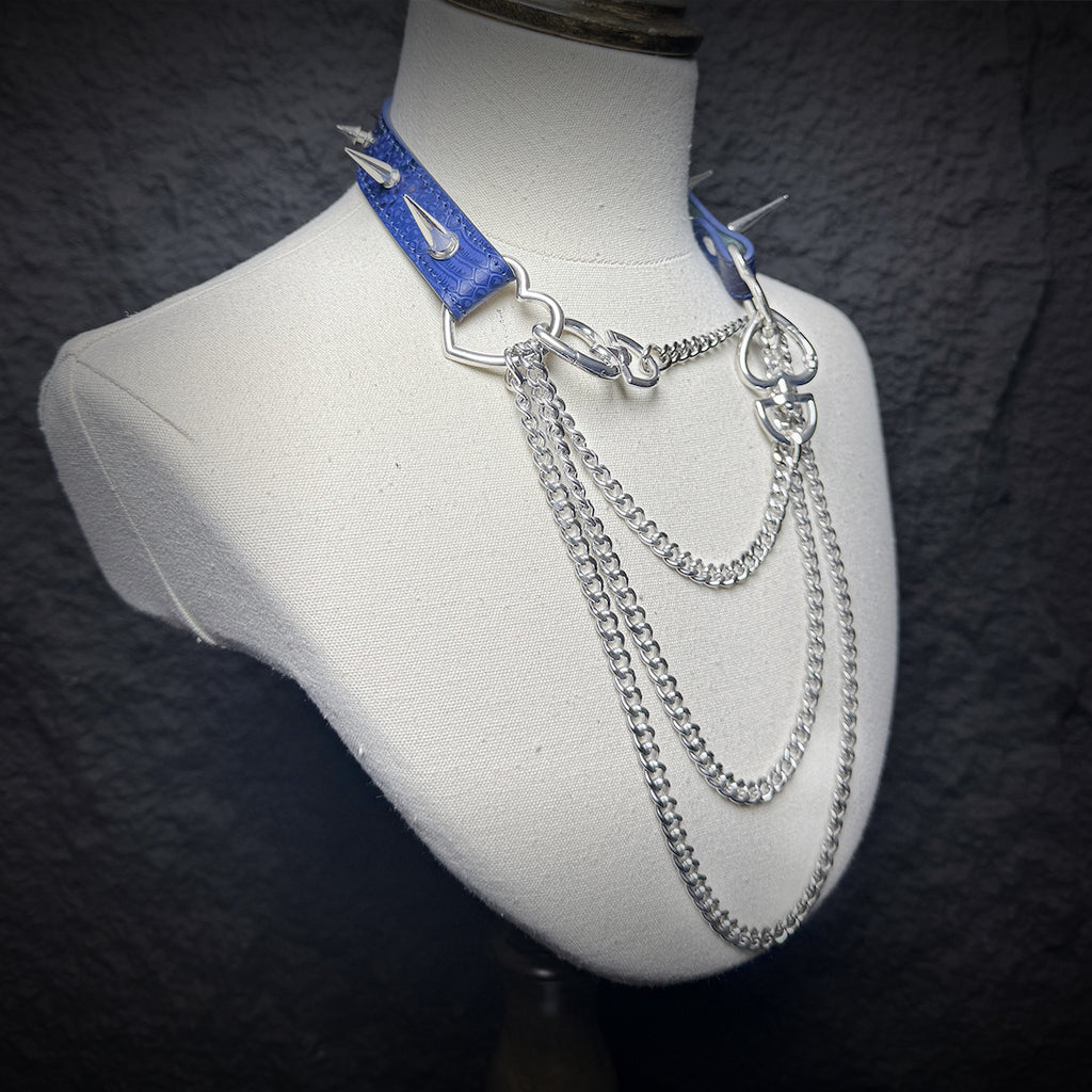 Daluse Blue Snakeskin Riveted Heart Shaped Choker Titanium Double Chain Adjustment Collar Necklace
