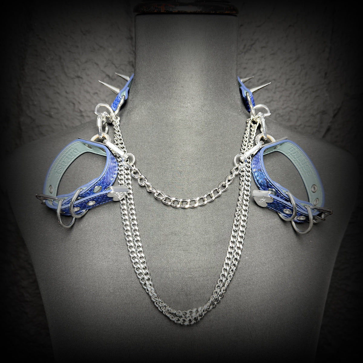 Daluse Blue Snake Leather Double Titanium Steel Chain Rivets Choker Collar Necklace And Adjustable Cuff Bracelets Combination Set