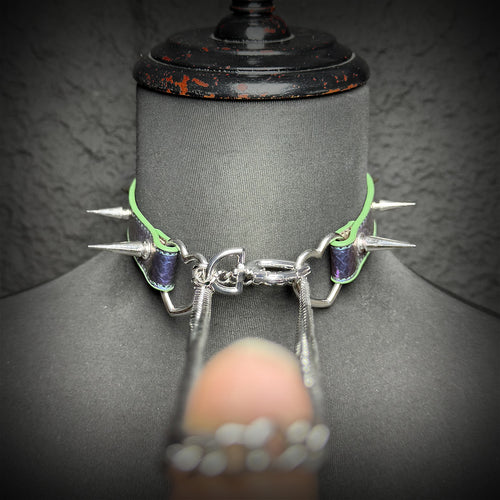 Daluse Colorful Color Changing Leather Rivet HeartShaped Clasp Choker Single Titanium Steel Chain Adjustment Collar Necklace