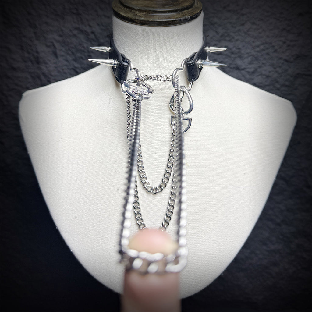 Daluse Riveted Heart Shaped Leather Choker with Titanium Double Chain Adjustment Collar Necklace