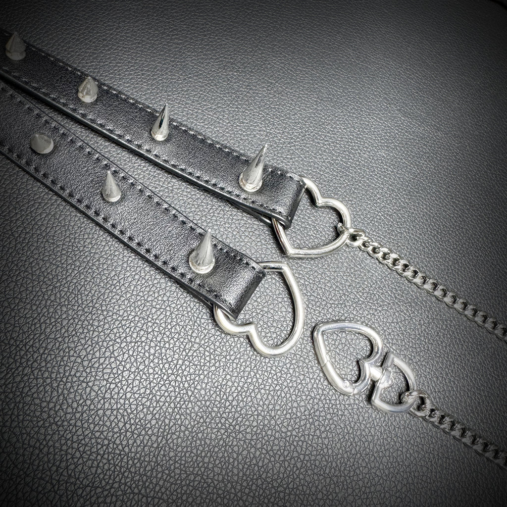 Daluse Riveted HeartShaped Buckle Leather Choker Single Titanium Chain Versatile Collar Necklace