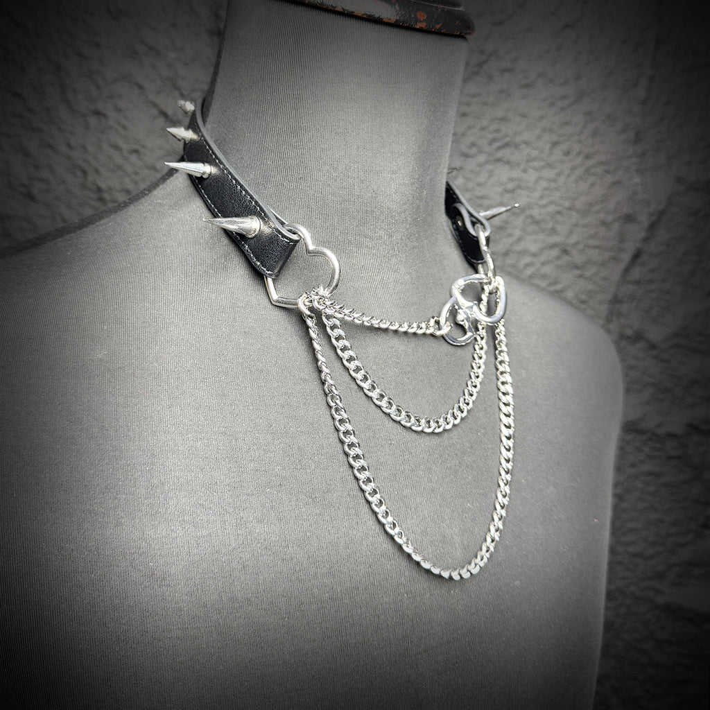 Daluse Riveted HeartShaped Buckle Leather Choker Single Titanium Chain Versatile Collar Necklace