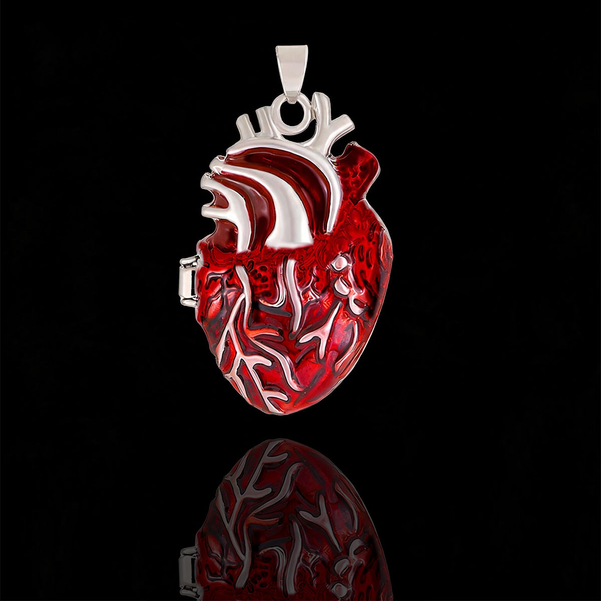Daluse Red Openable Heart Silver Titanium Steel Chain Necklace