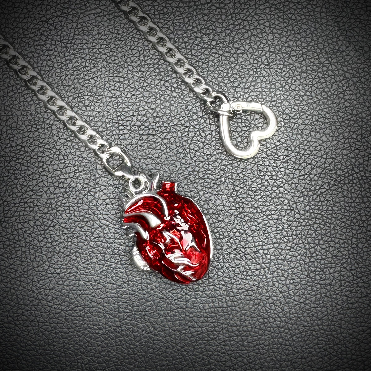Daluse Red Openable Heart Silver Titanium Steel Chain Necklace